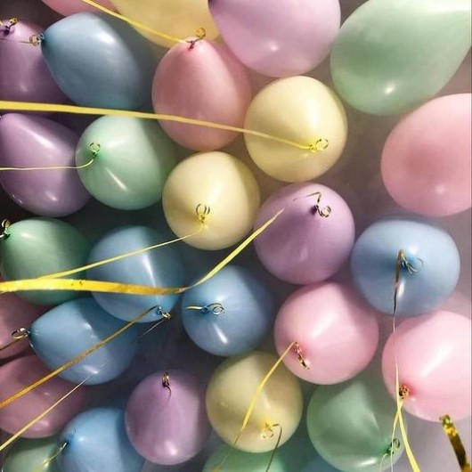 Купить Шары под потолок макарунс нежные - магазин воздушных шариков